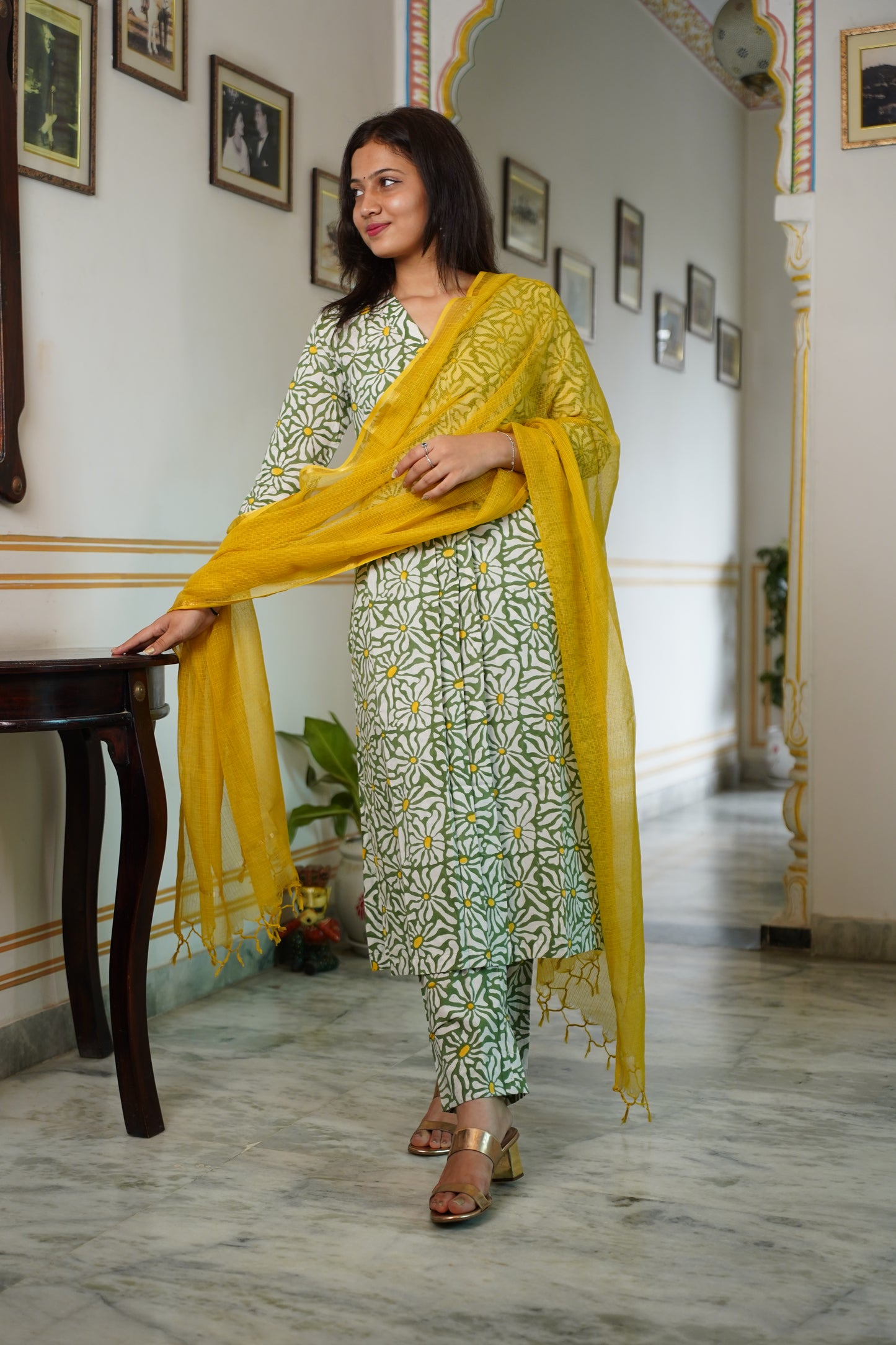 Yuthika handblock front gather Cordset