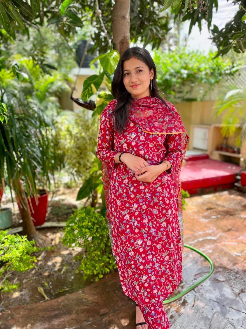Straight fit hand Block print suit with kotadoria dupatta
