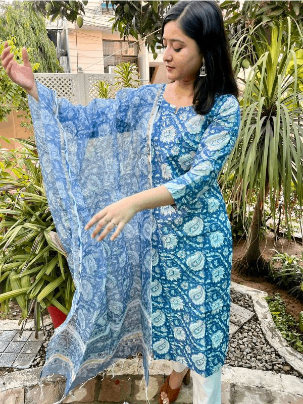Straight fit hand Block print with kotadoria dupatta and bottom