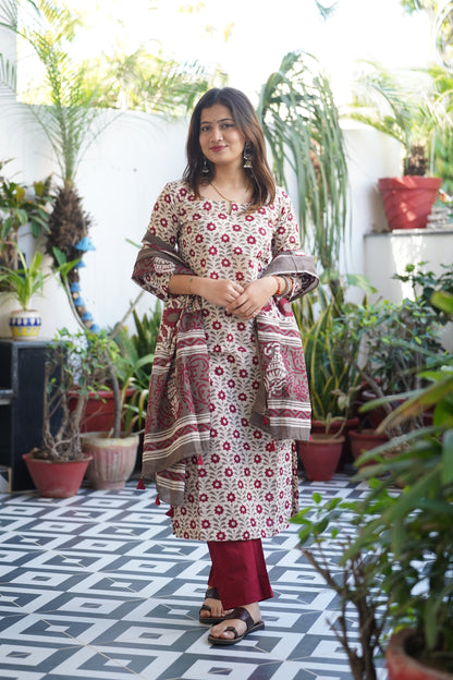 "Madhurima" Block Straight kurti with plain pant and Cotton dupatta