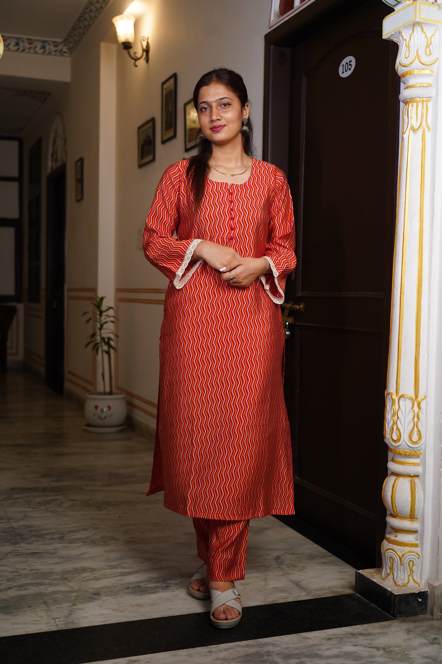 Muslin Lahariya Kurta With Potli Botton on Neck And Bell Sleeves With Lace And Muslin Bottom With Two Pocket
