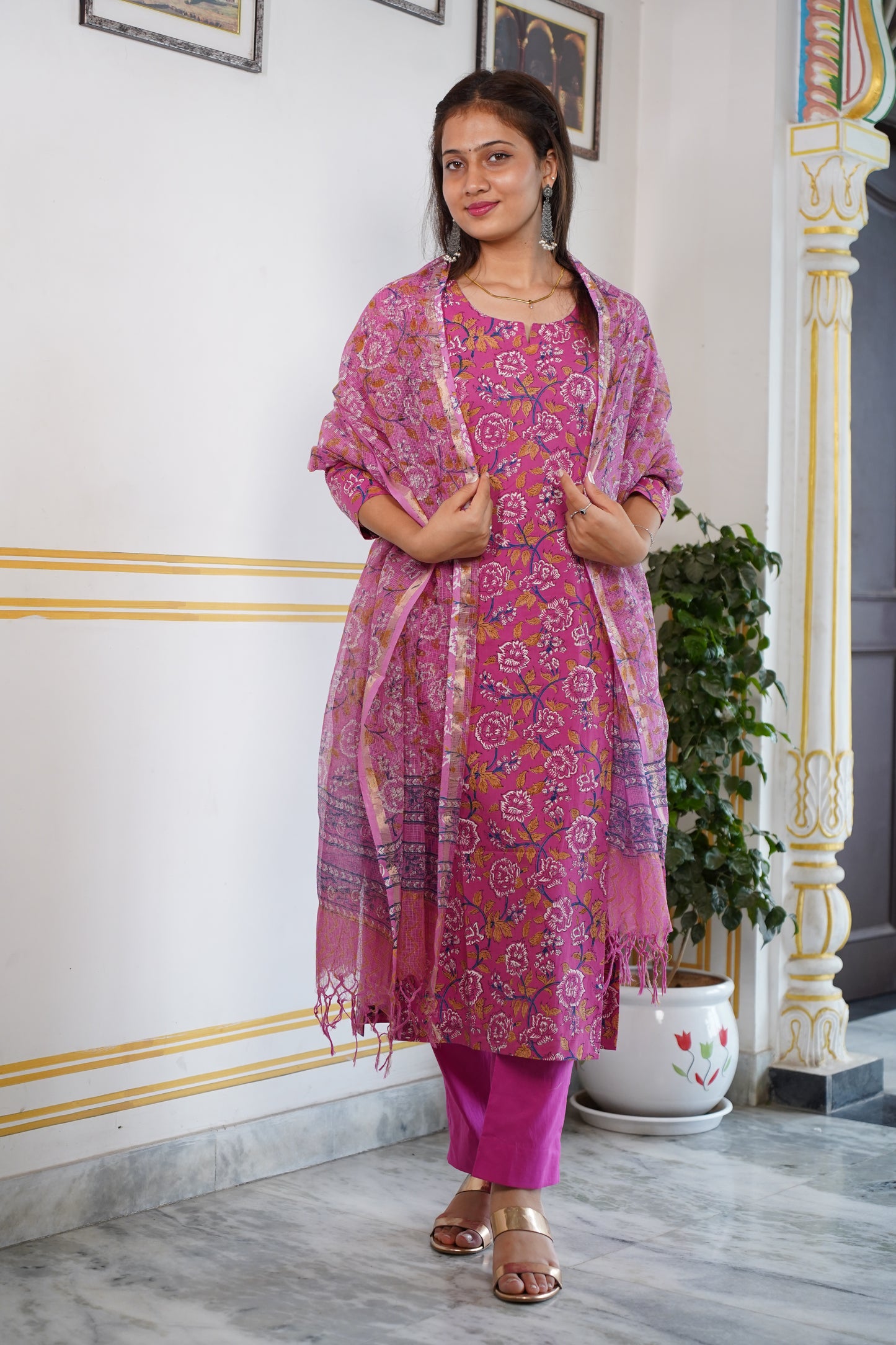 Gulab handblock straight fit kurti with plain pant and kota doriya dupatta