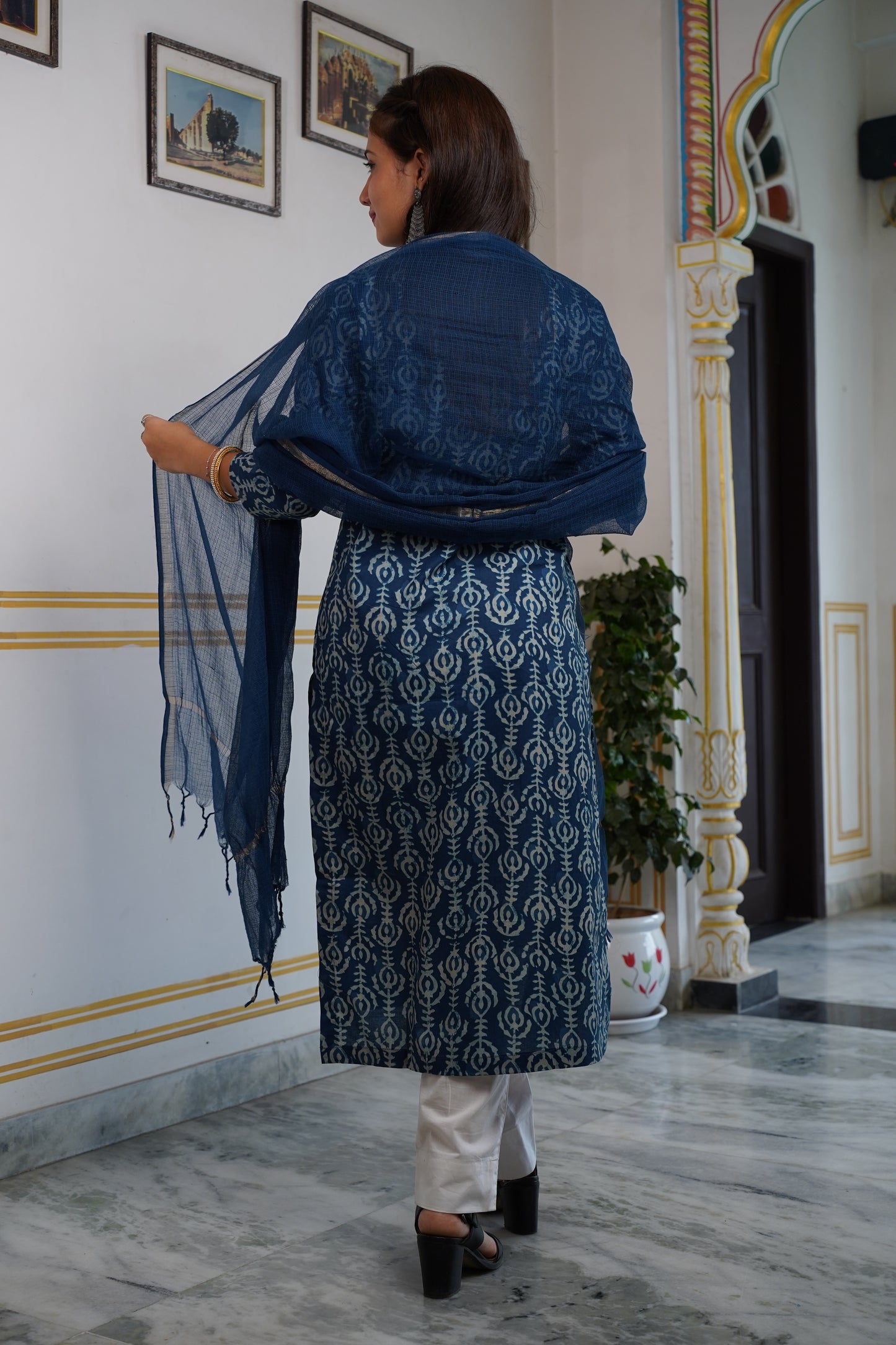 Neelgiri 2 handblock straight fit kurti with plain pant and Plan kota doriya dupatta or Shibori Bhandej Dupatta