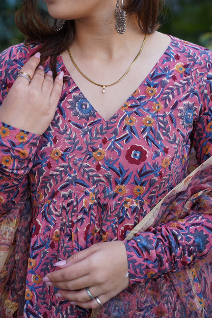 "Mehreen" Alia Kurta and plan Pant with Kota doriya dupatta