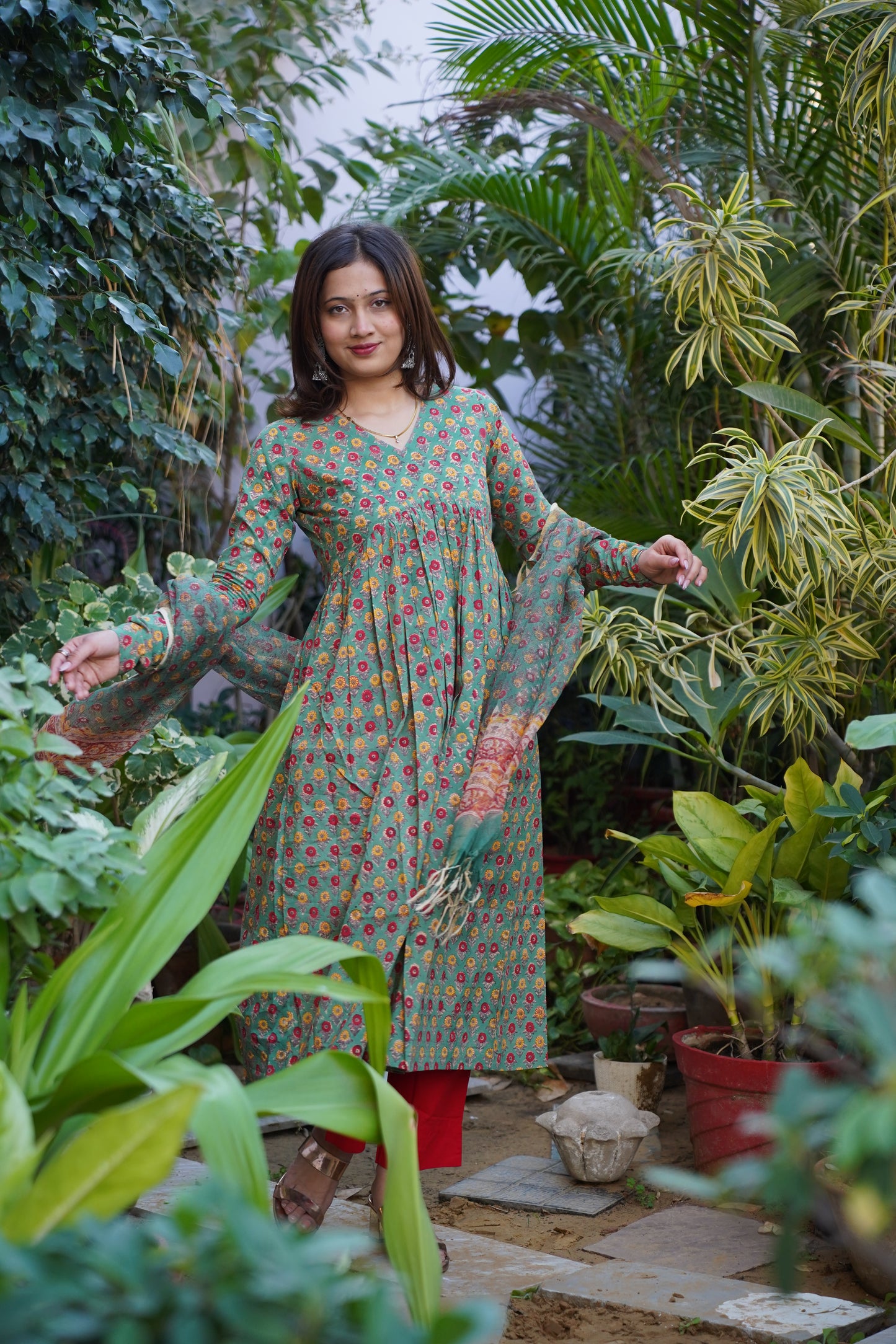 "Heer"  Alia Kurta and plan Pant with Kota doriya dupatta