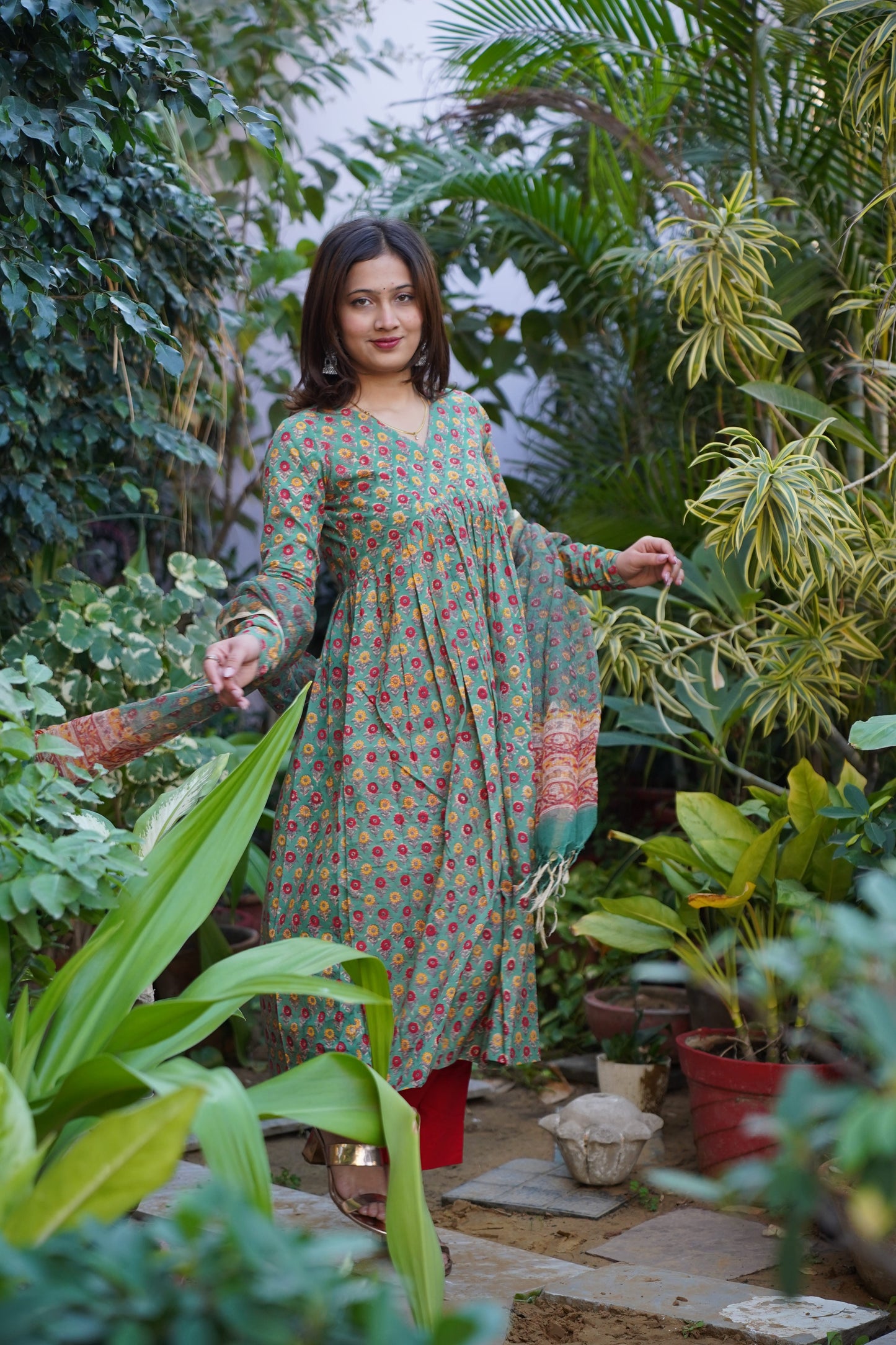 "Heer"  Alia Kurta and plan Pant with Kota doriya dupatta