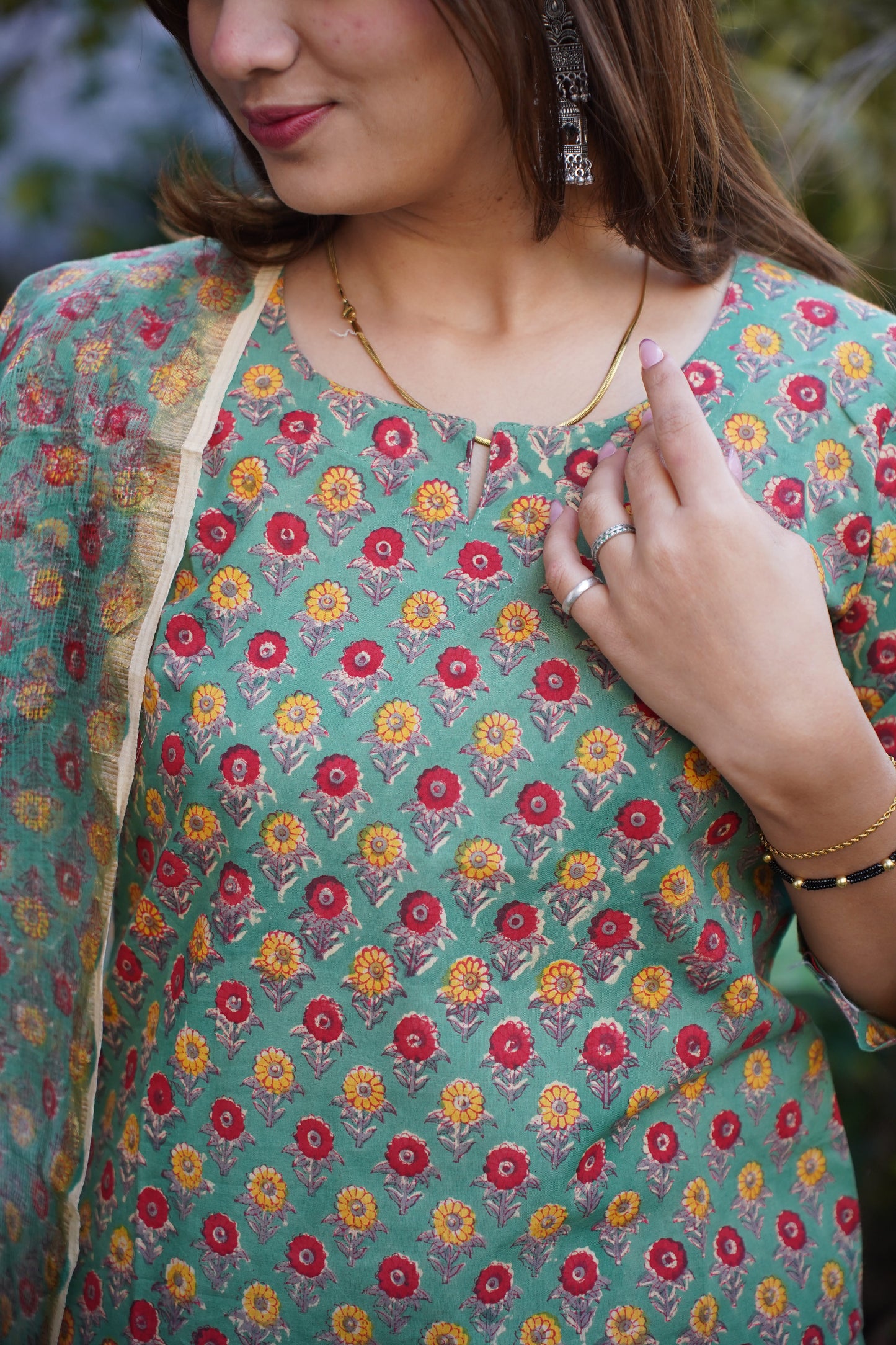 "Heer" Straight Kurta and plan Pant with Kota doriya dupatta