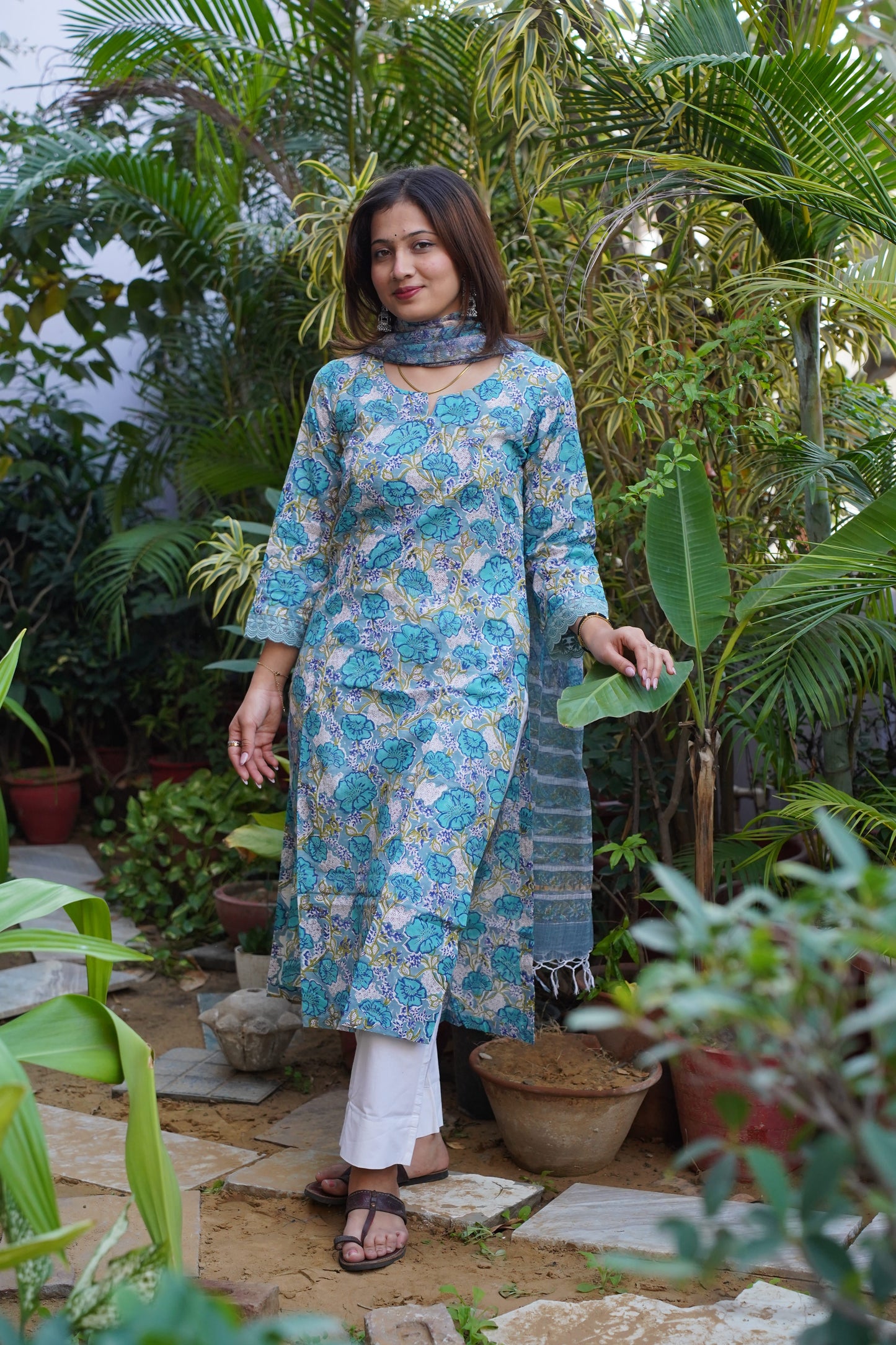 "ROOHANI BLUE" Straight Kurta and plan Pant with Kota doriya dupatta