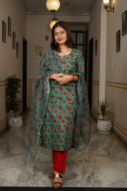 SAKHI Handblock Straight Kurti With Plain Pant And Kota Doriya Dupatta