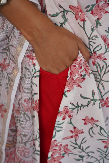 "DHUNKI"Handblock Straight Kurti With Plain Pant And Kota Doriya Dupatta