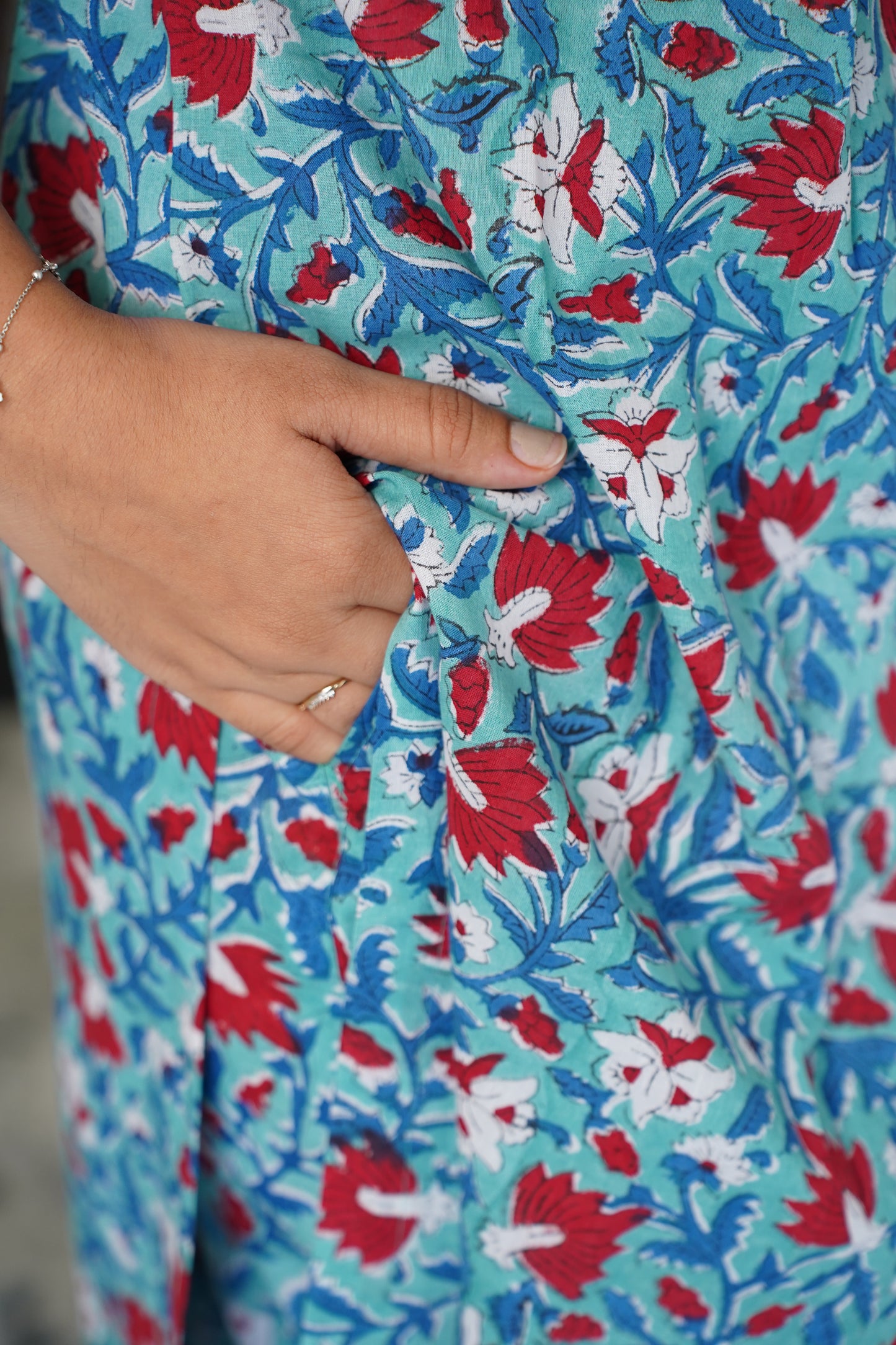 "FULWARI" Handblock Front Gather Cordset