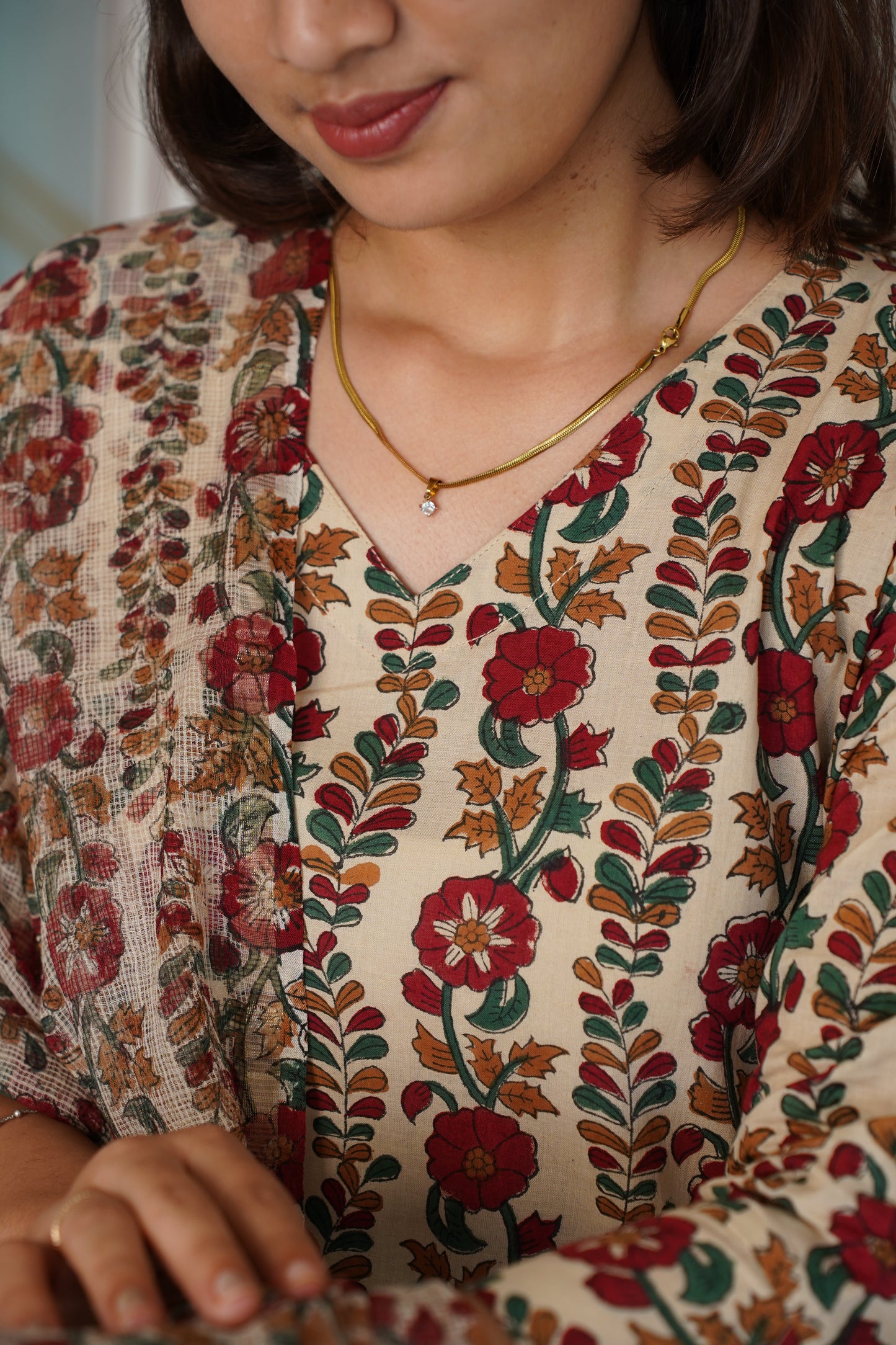"SIA"Handblock Straight Kurti With Plain Pant And Kota Doriya Dupatta