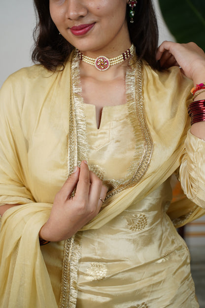 "SANGAMARMAR" HO Silk Kurti With Lining And Cotton Silk Pant With Chamunda Chiffon Golden Lace And Tussles Dupatta