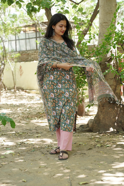 Green Floral  Handblock Print Straight Kurti with Plain Pant & Kota Doriya Dupatta
