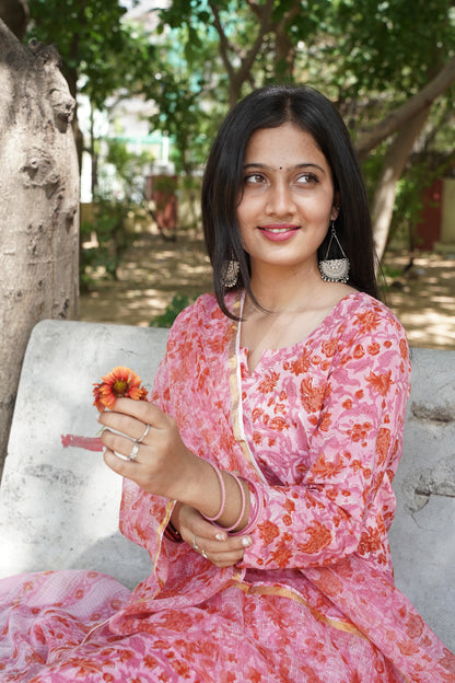 Gajari Pink Handblock Print Straight Kurti with Plain Pant & Kota Doriya Dupatta