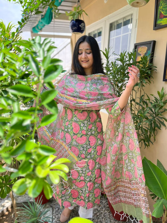 Mahanadi Green Handblock Print Straight Kurti with Plain Paint & Kota Doriya Dupatta