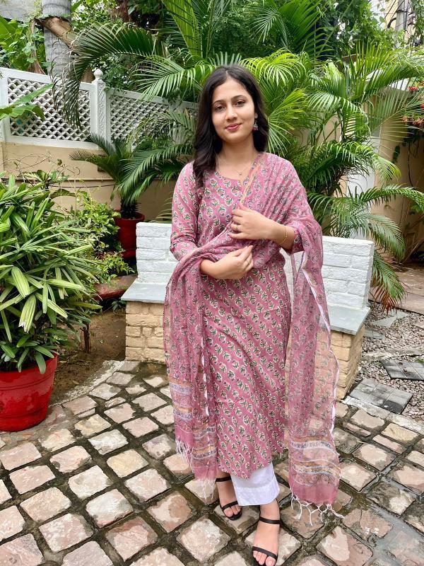 Mithai Pink Handblock Print Straight Kurti with Plain Pant & Kota Doriya Dupatta