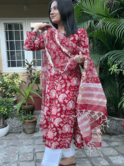 Red Handblock Print Straight Kurti with Plain Paint & Kota Doriya Dupatta